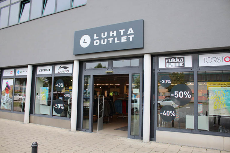 Eingang vom Luhta Outlet